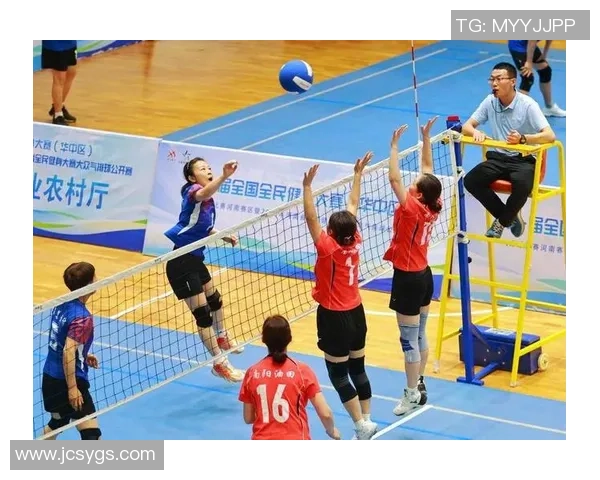 成都排球队创新高排球配合排名引发全国关注与热议